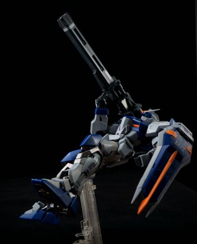 MG #152 机动战士高达SEED GAT-X102 决斗高达 Assault Shroud