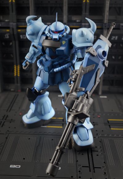 MG 1/100 机动战士高达 第08MS小队 MS-07B-3 老虎特装型