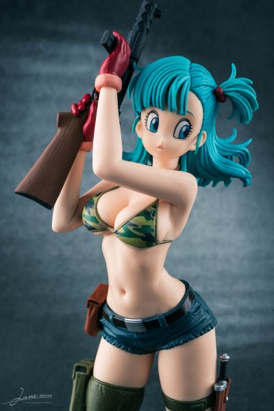 Glitter & Glamours 龙珠 布玛 