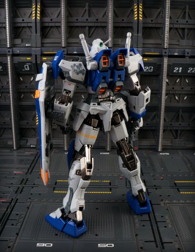 MG #152 机动战士高达SEED GAT-X102 决斗高达 Assault Shroud