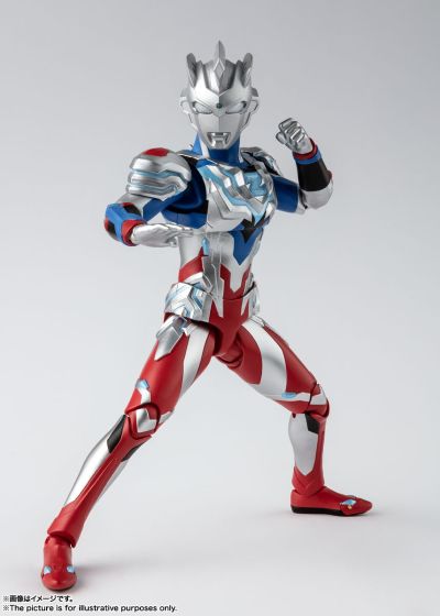 S.H.Figuarts  泽塔奥特曼 阿尔法装甲