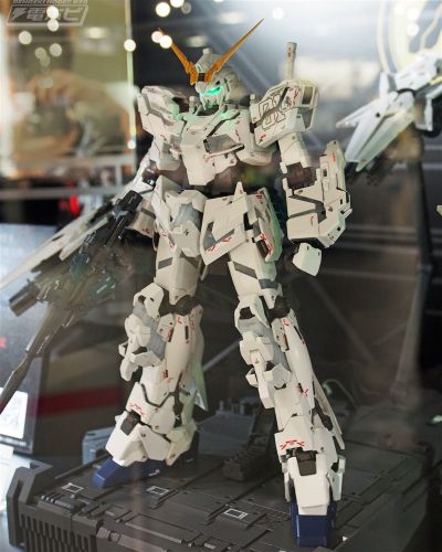 MGEX 机动战士高达UC RX-0独角兽高达 Ver. Ka