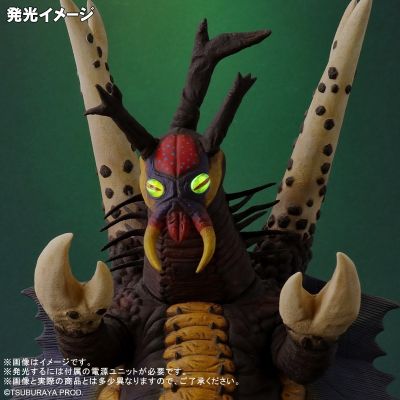 大怪兽系列 艾斯奥特曼 阿里蓬塔 发光Ver.