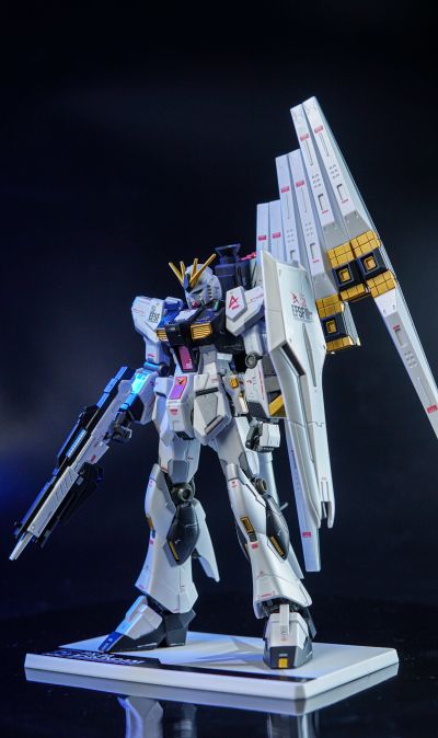 一番赏 机动战士高达 逆袭的夏亚 RX-93ν 高达 Last One ver. 