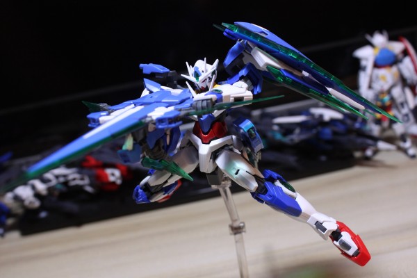 RG 1/144 GNT-0000 量子型00高达