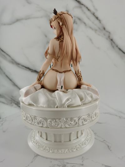 Lily Rerium