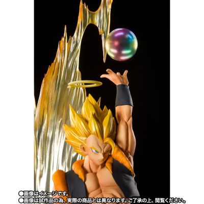 FiguartsZERO [超激战]  龙珠Z 复活！悟空与贝吉塔的合体  超级赛亚人悟吉塔