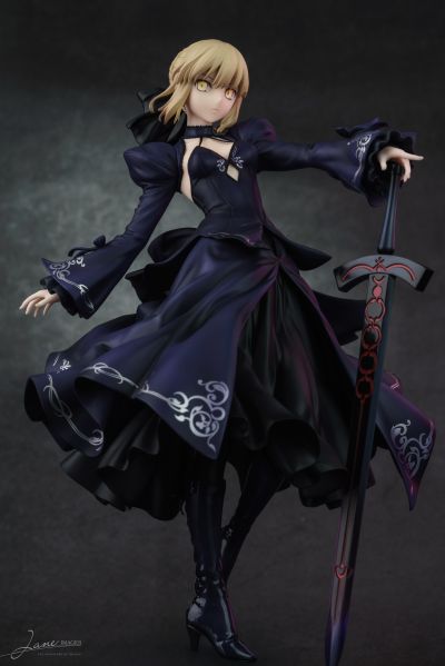 ALTER Fate/Grand Order Saber[Alter] 黑礼服