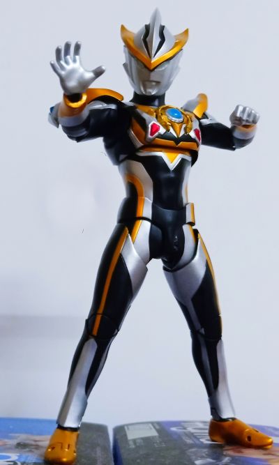 S.H.Figuarts 罗布奥特曼 罗布奥特曼