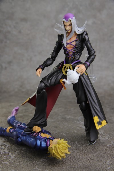 超像可动#58 JOJO的奇妙冒险 黄金之风 雷欧・阿帕基