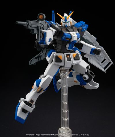 HGUC 机动战士高达外传 宇宙、闪光的尽头 RX-78-4高达4号机