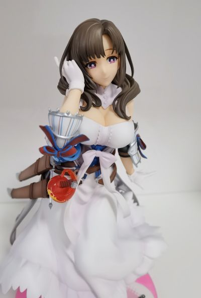 普通攻击是全体二连击，这样的妈妈你喜欢吗? 大好真真子