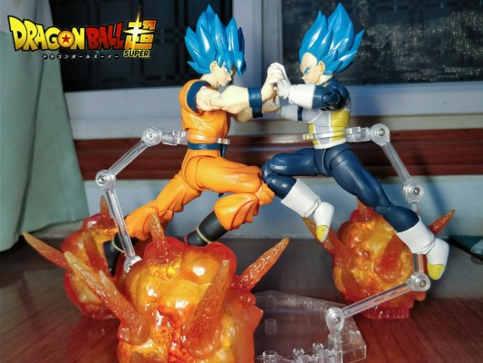 S.H.Figuarts   龙珠超  超级赛亚人之神 超级赛亚人贝吉塔
