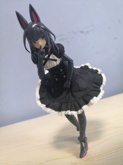 人形の服 White x Black 