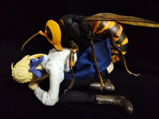 REVOGEO 日本大黄蜂
