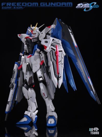 METAL BUILD 机动战士高达SEED ZGMF-X10A 自由高达