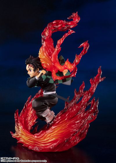 FiguartsZERO 鬼灭之刃 灶门炭治郎 火之神神乐