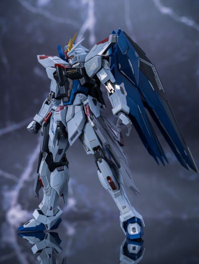 METAL BUILD  自由高达 概念2