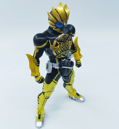 S.H.Figuarts(真骨雕制法) 假面骑士欧兹 假面骑士欧兹 狮虎豹联组