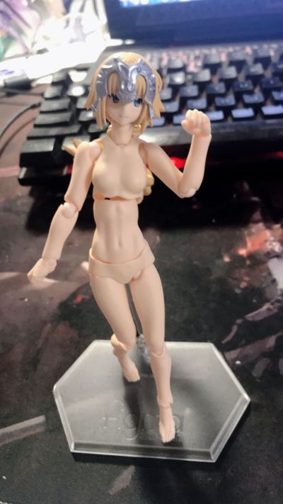 figma#02♀ archetype next:she flesh color ver.