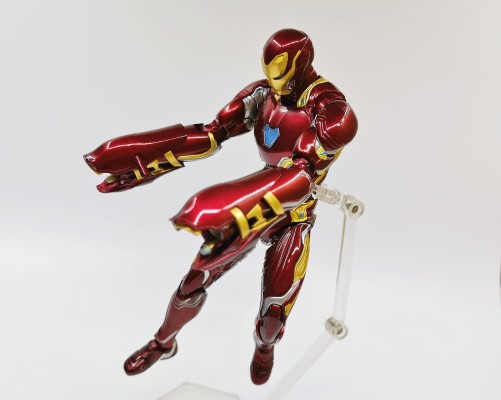S.H.Figuarts 复仇者联盟4：终局之战 钢铁侠Mark 50＆纳米武器套装