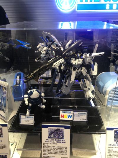 MG 高达前哨战 FA-010A 先行量产型全装甲型ZZ高达 Ver. Ka〔钛金属配色〕