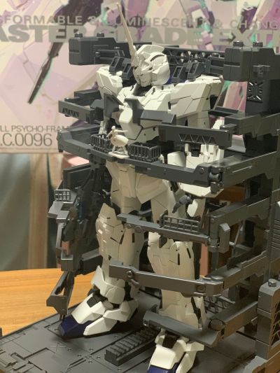 MGEX 机动战士高达UC RX-0独角兽高达 Ver. Ka