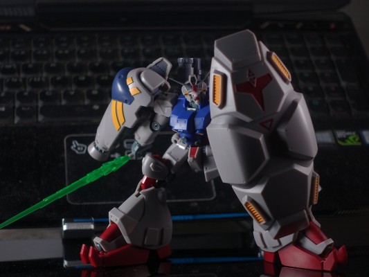 ROBOT魂＜机动战士系列＞  RX-78GP02A 高达试作2号机 剧中版