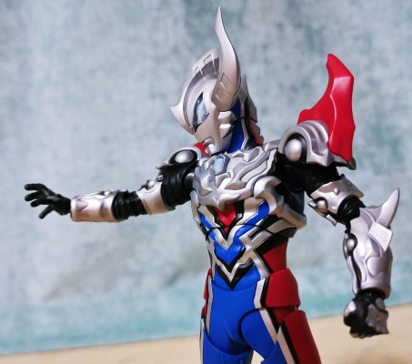 S.H.Figuarts 捷德奥特曼 豪勇形态