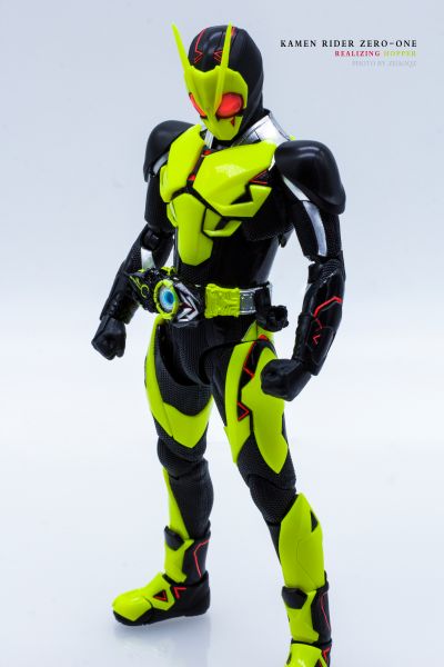 S.H.Figuarts 假面骑士：零一 假面骑士巴尔坎 射击之狼