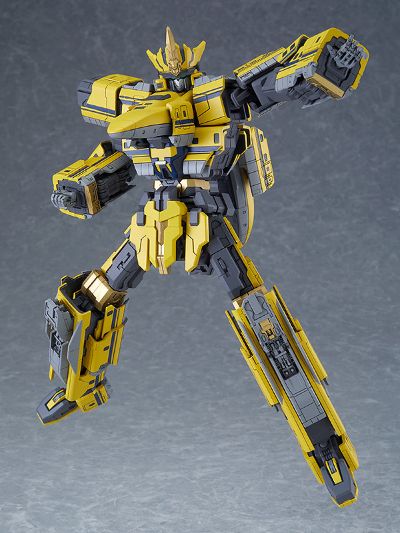 MODEROID 新干线变形机器人 SHINKALION 黃医生号
