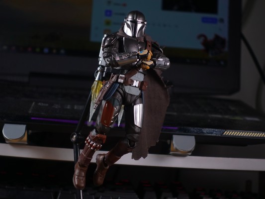 S.H.Figuarts 曼达洛人 曼达洛人(贝斯卡金属装甲)