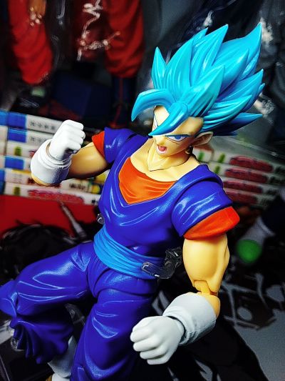 S.H.Figuarts 龙珠超 贝吉特 超级赛亚人之神 Super