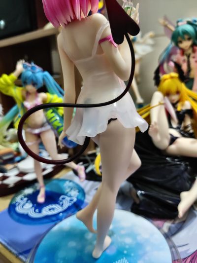 出包王女 Darkness 梦梦·贝莉雅·戴比路克
