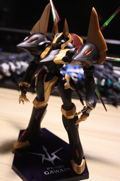 ROBOT魂  CODE GEASS 反叛的鲁路修 IFX-V301 高文 黑色革命