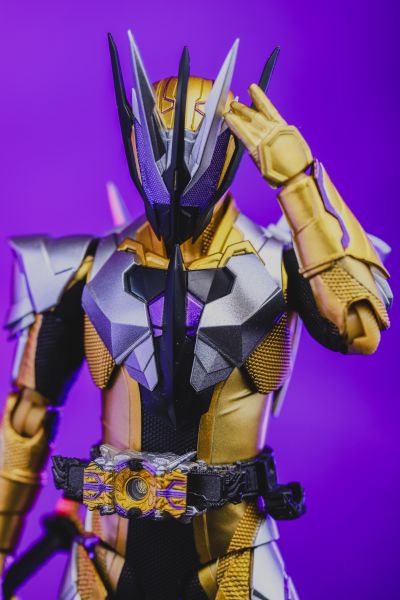 S.H.Figuarts 假面骑士零一 假面骑士千骑