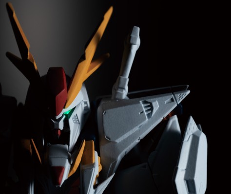 万代食玩 剧场版 机动战士高达 闪光的哈萨维 RX-105 柯西高达
