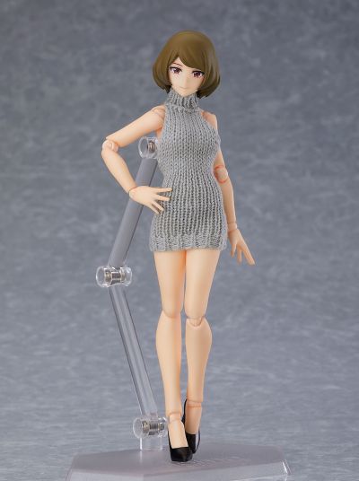 figma#505 女性body 千秋 露背毛衣