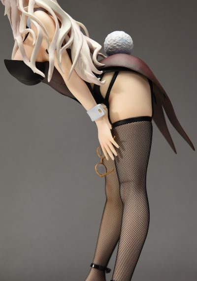 百机夜行 奥莉加大佐 兔女郎版