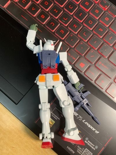 ROBOT魂＜机动战士系列＞  RX-78-2 高达 剧中版  [BEST SELECTION]