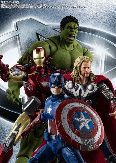 S.H.Figuarts 美国队长 -《AVENGERS ASSEMBLE》 EDITION‐（复仇者联盟）