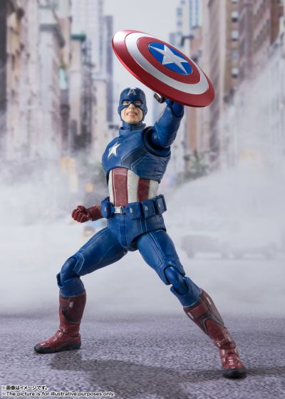 S.H.Figuarts 美国队长 -《AVENGERS ASSEMBLE》 EDITION‐（复仇者联盟）