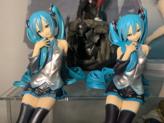 初音未来 压泡面人偶-珠光版-