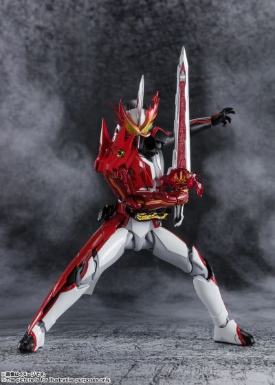 S.H.Figuarts 假面骑士圣刃 勇气之龙