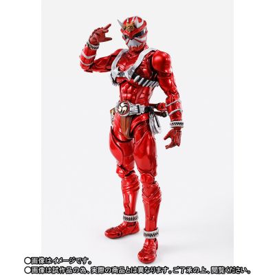 S.H.Figuarts（真骨雕制法）假面骑士响鬼红
