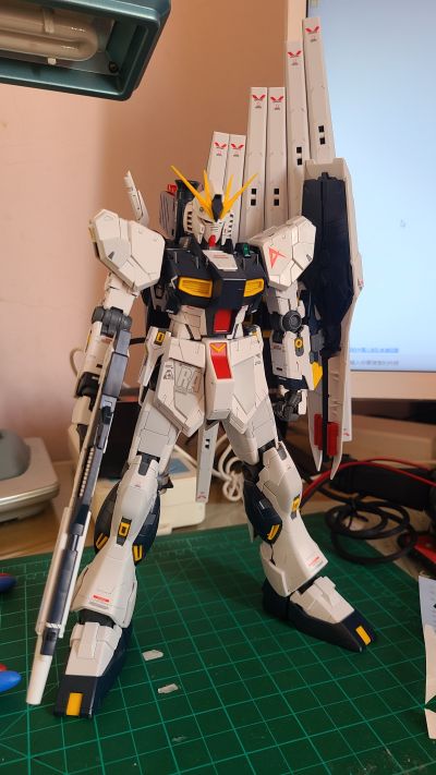 MG 机动战士高达 逆袭的夏亚 RX-93 ν高达 Ver.Ka