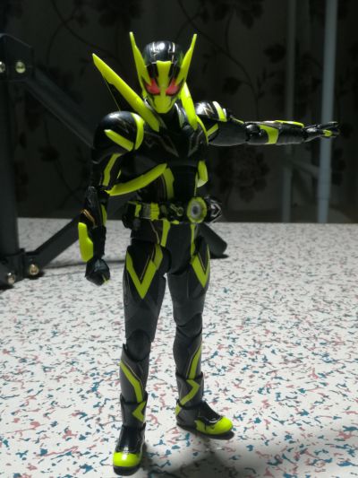 S.H.Figuarts 假面骑士零一 假面骑士零一 闪耀飞蝗
