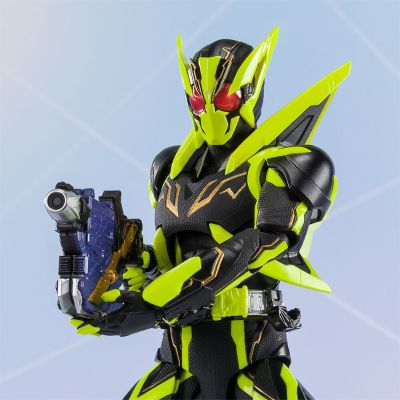 S.H.Figuarts 假面骑士：零一 假面骑士巴尔坎 突击之狼