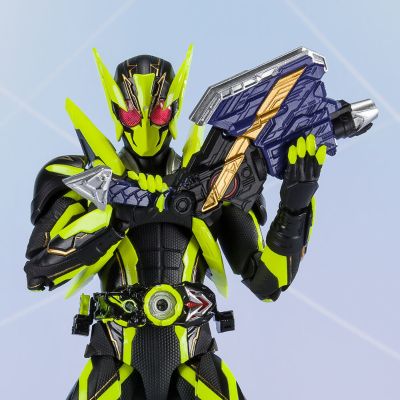 S.H.Figuarts 假面骑士：零一 假面骑士巴尔坎 突击之狼