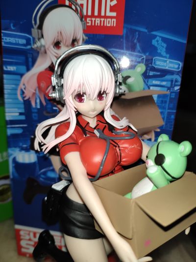 中古景品尼子，手机拍…